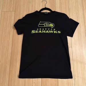 Black womens size small Seahawks t-shirt